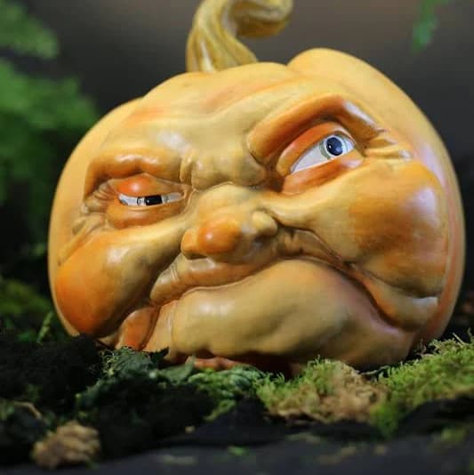 Resin Pumpkin Face Wide