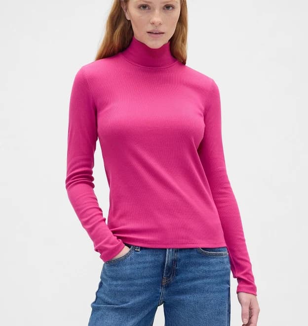 Gap Women's Ribbed Turtleneck T-Shirt