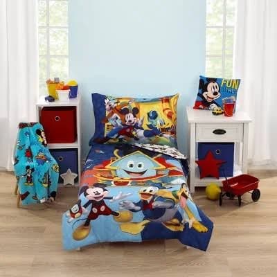 Disney Mickey Mouse Funhouse Crew Toddler Bed Set