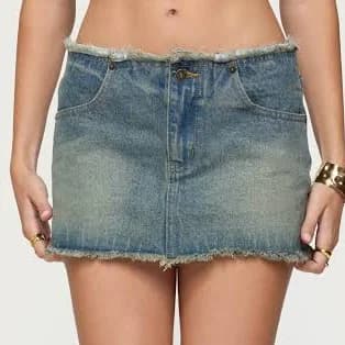 Edikted Women's Levana Distressed Denim Mini Skirt