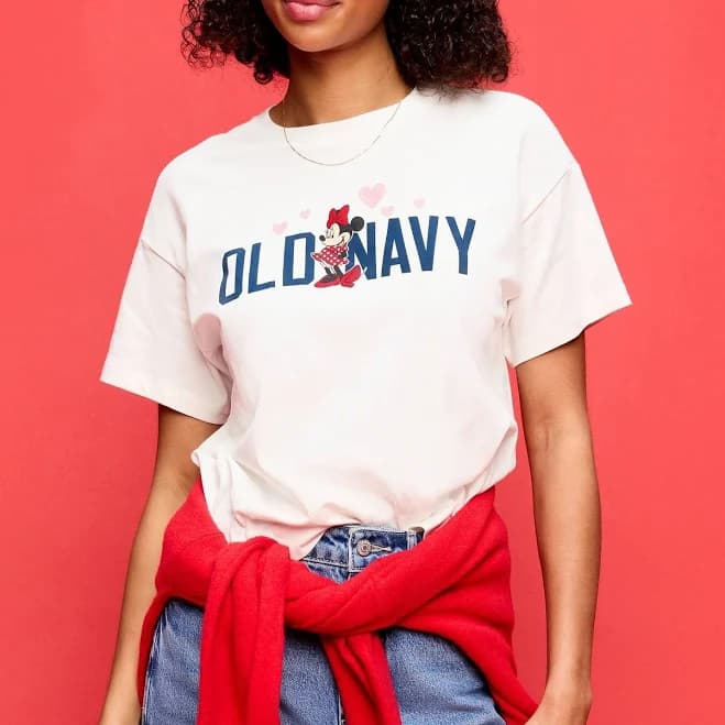 Disney Women's Minnie Mouse Vintage T-Shirt