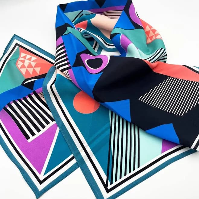 Silk Geometric Print Scarf