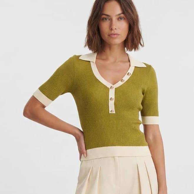 Karen Millen Women's Knit Rib Collared Short Sleeve Top