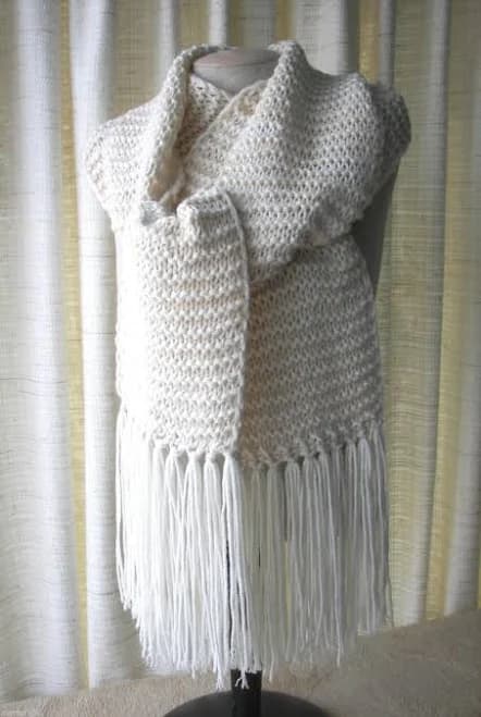 Chunky Fringe Wool Scarf