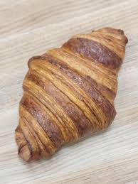 Classic Butter Croissant — Moonlight Baking Company