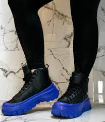 Buy Nike Blazer Roam Mid Women's Winterized Shoes - Black/University Red/Racer Blue/Black @ Nike UAE