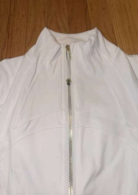 Lululemon Define Women's Full Zip Athletic Jacket White/gold Zipper