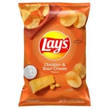 Lay's Potato Chips, Cheddar & Sour Cream Flavored, 7.75 oz (219.7 g)