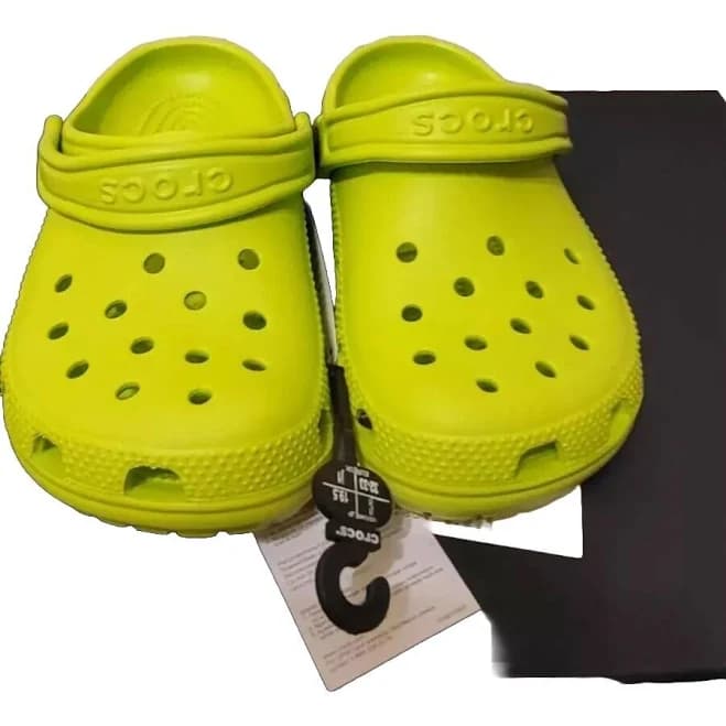Crocs Kids Unisex Citrus J1 ***SALE ENDS 12/4/23***