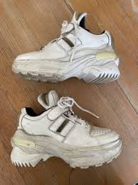 Maison Margiela Retro Fit Leather Sneakers | Grailed