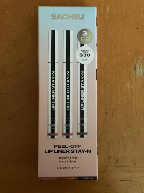 LOT/3 SACHEU PEEL-OFF LIP LINER STAY-N 02 MUAH-VE/03 P-INKED/04 HEY-ZEL SET