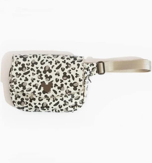 Freshly Picked Mickey Leopard Classic Park Pack
