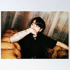 Poster for Sale avec l'œuvre « bts jungkook » de l'artiste loonelywhale | Redbubble