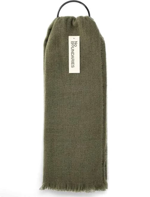 No Boundaries Women's Blanket Scarf