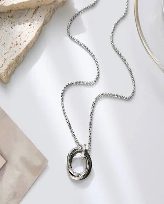 AQUASTREET Silver Plated Circle Pendant Chain
