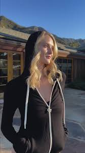 Soft Fleece Zip-Up Hoodie - Black – Courtney Burke