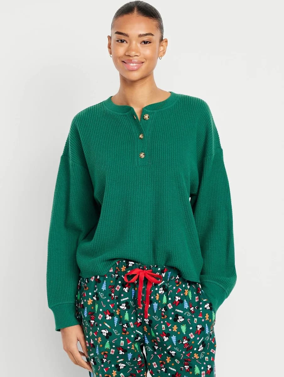Old Navy Women's Oversized Waffle Henley Top
