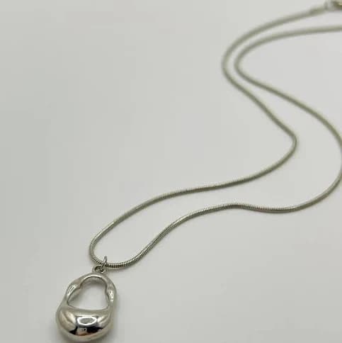 Joneeels Minimalist Organic Silver Irregular Pendant Necklace