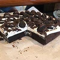 Extreme Brownies: 50 Recipes for the Most Over-the-Top Treats Ever - Kindle edition by Weis, Connie. Cookbooks, Food & Wine Kindle eBooks @ Amazon.com.