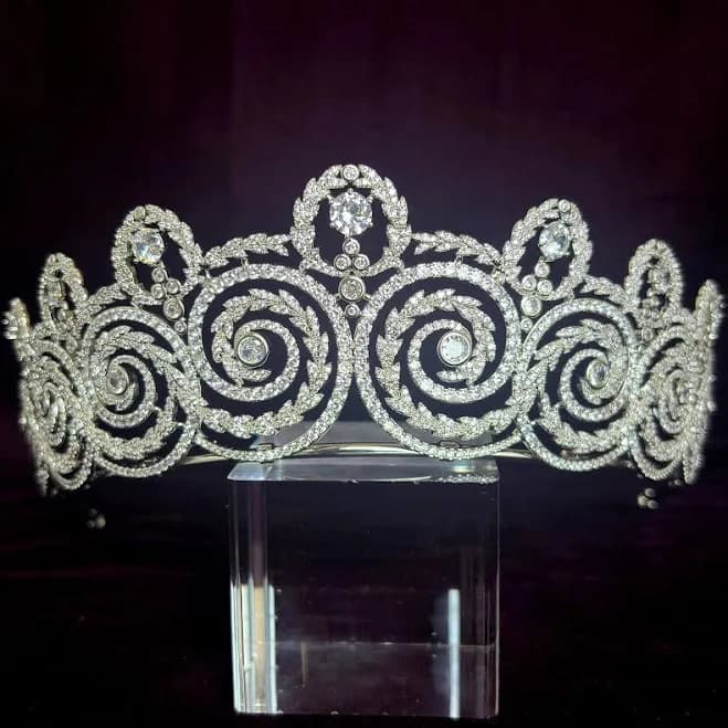 Art Nouveau Glamorous Silver Filigre Cubic Zirconia Swirl Tiara