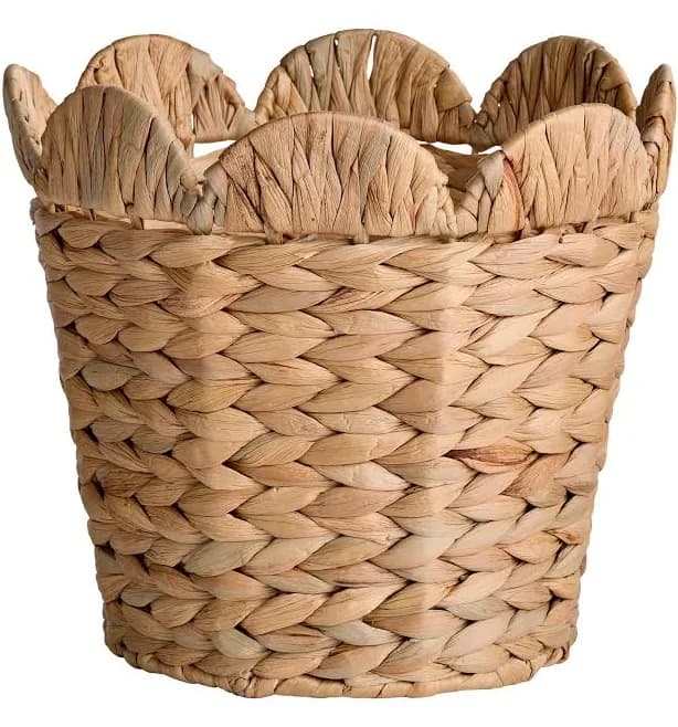 Better Homes & Gardens Round Scalloped Rim Water Hyacinth Basket