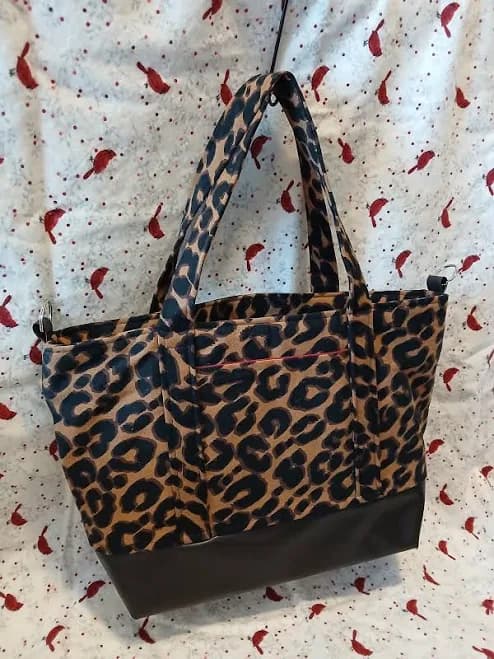 Leopard Print Pleather Handbag