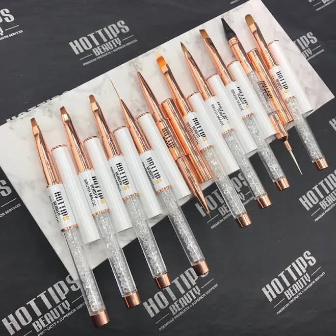 Ultimate 11 Nail Brush Kit
