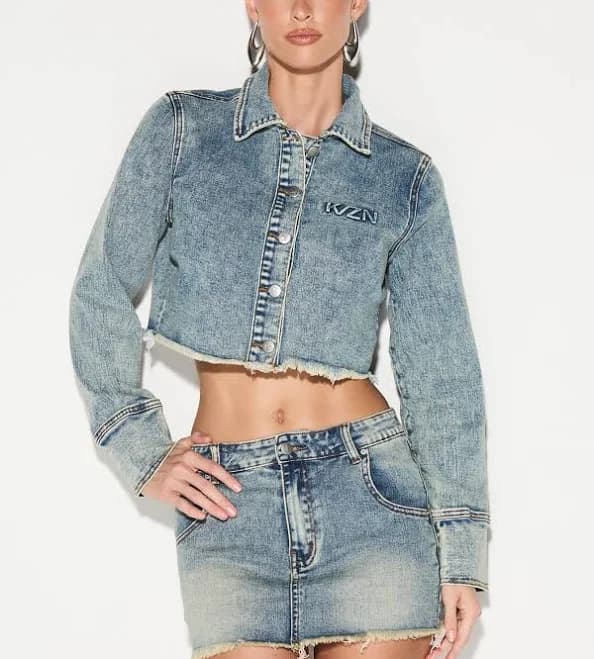 Vintage Wash Distressed Cropped Denim Jacket