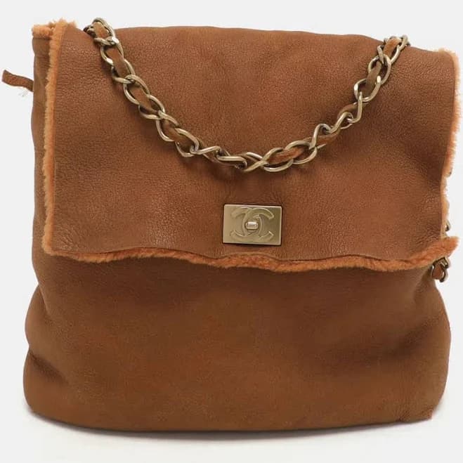 Vintage CC Flap Bag in Nubuck and Shearling Fur
