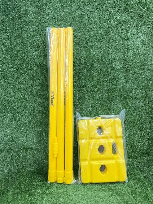 Vixen Cricket Plastic Stumps Set with Plas | TopCricketStore