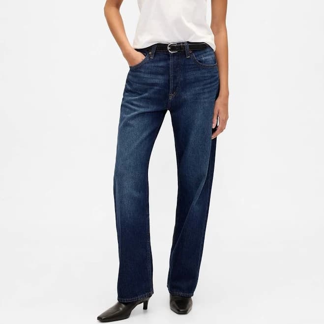 Gap Women's Mid Rise Relaxed Straight Jeans