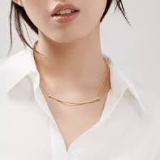 Tiffany T: Extra Large Smile Pendant in Gold with Diamonds | Tiffany & Co. US
