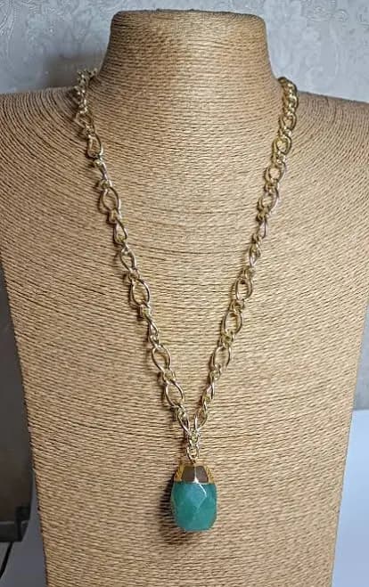 Long Stone Pendant Necklace