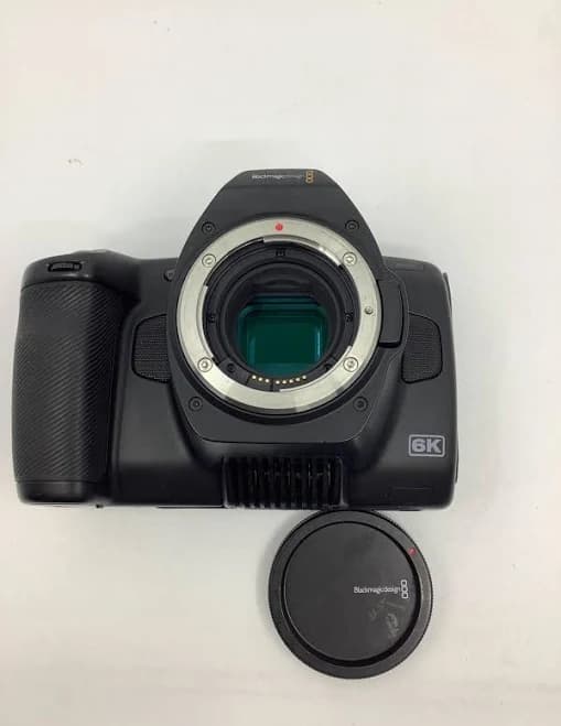 Blackmagic Pocket Cinema Camera 6K Pro (EF)