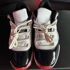 Jordan 11 low “CONCORD BRED”