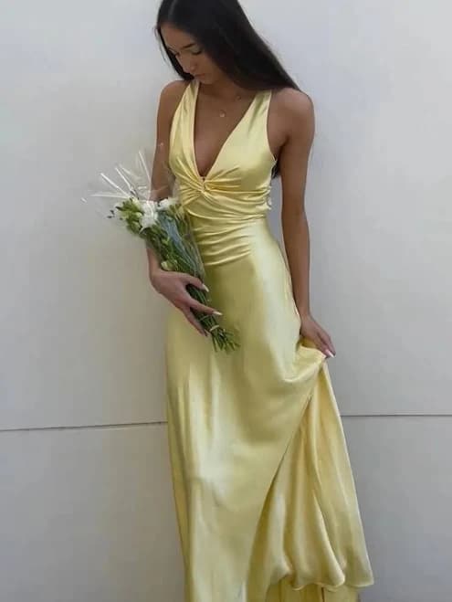 Halter Neck Sheath Prom Dress with Backless Bowknot