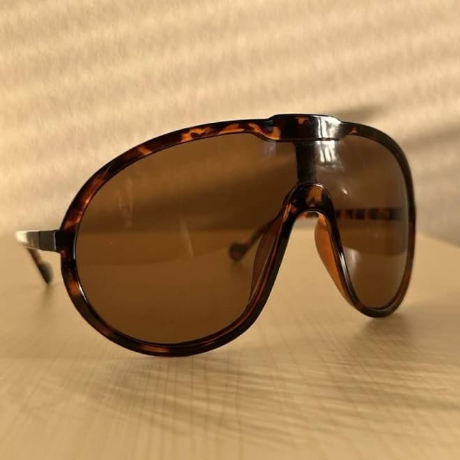 Women's Oversized Sunglasses - Brown Tortoise Shell