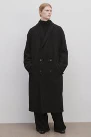 Ferro Coat Black in Wool and Cashmere – The Row