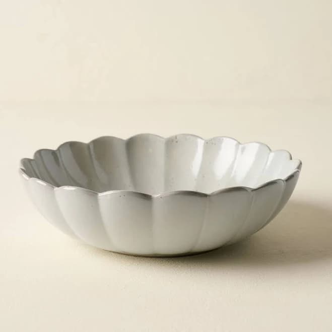 Scalloped Serving Bowl
