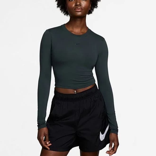 Women's Nike Sportswear Chill Knit Slim Long-Sleeve Cropped Top