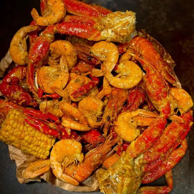 Boil Baby Boil: Beverly Hills' Best Fresh Seafood Boil Bags No Sauce / Hot