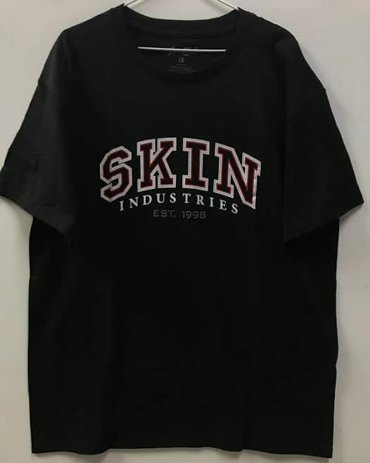 Skin Industries Men's T-shirt "industries 98" Black. White/red Logo