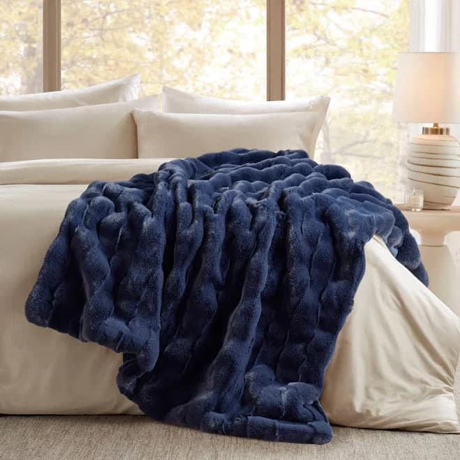 Madison Park Vivienne Faux Fur Throw