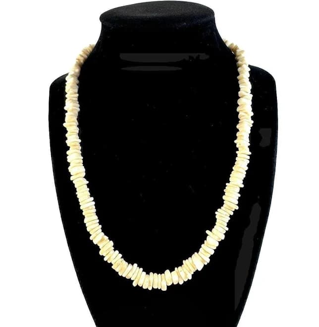 Vintage Puka Shell Chunky Necklace
