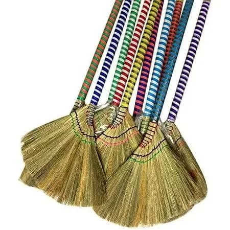 Choi bong co Vietnam Hand made straw soft Broom with colored handle 12" head width