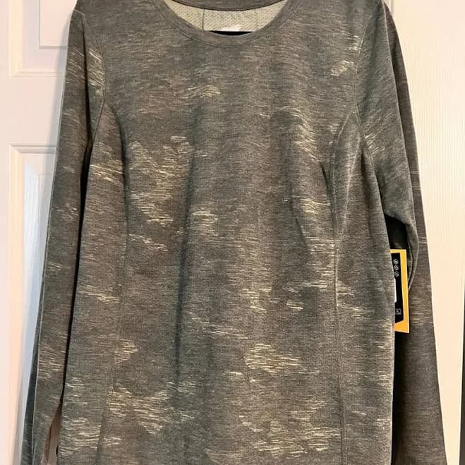 Avia Women’s Activewear Long Sleeve Top - New Women | Color: Brown | Size: XL