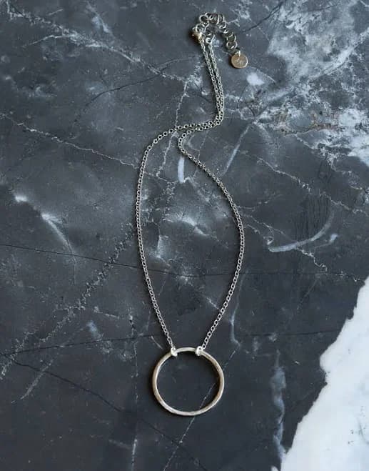 Hammered Silver Circle Pendant Necklace