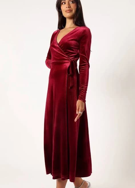 Petal & Pup Women's Darby Long Sleeve Velvet Midi Dress