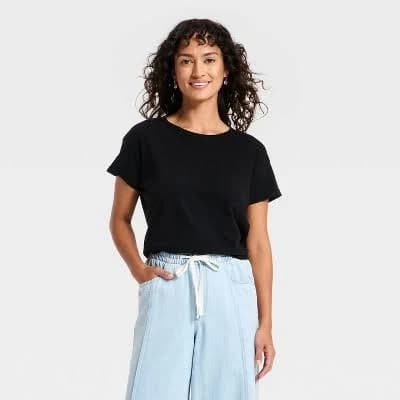 Women's Universal Thread Short Sleeve Pullover T-Shirt