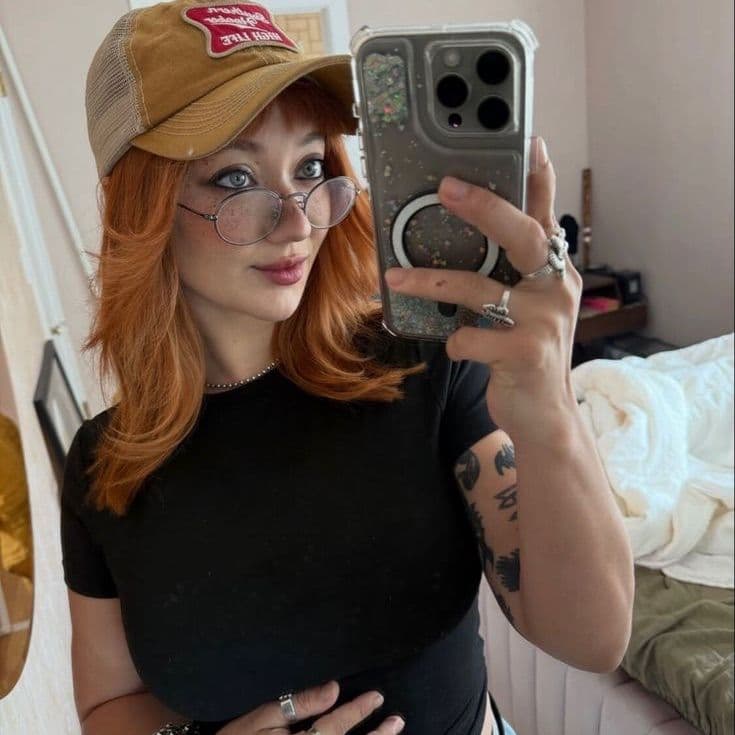 Emma Magnolia 